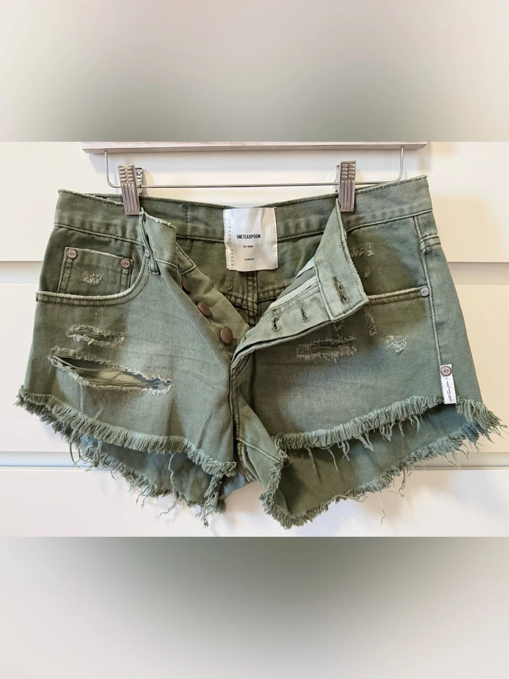 One Teaspoon Brandos Relaxed Fit Long Rise Shorts - Size: 26 - Like New!